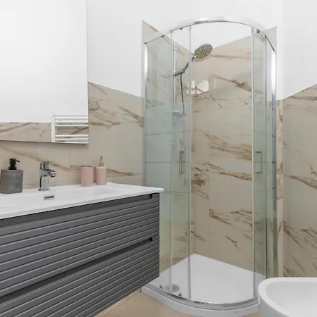 Apartament Yudo New Cozyflat Free Wifi E Ac 7 Min Rho Fiera *